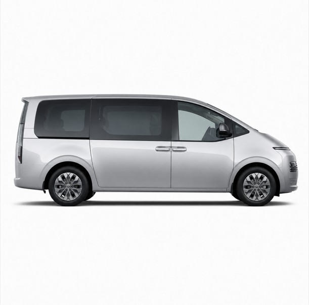 Family Passenger Minivan for Dominican Republic tours and transfers